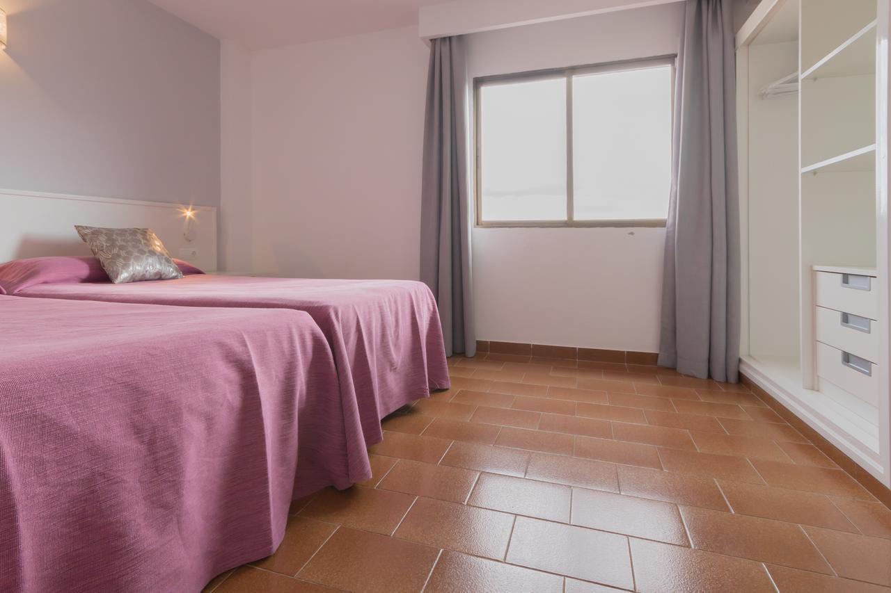 Apartamentos Orosol 2 By Typic Hotels Сан-Антонио-Абад Экстерьер фото
