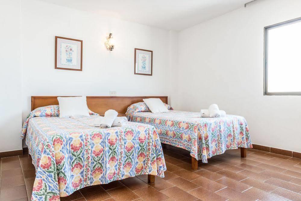 Apartamentos Orosol 2 By Typic Hotels Сан-Антонио-Абад Экстерьер фото